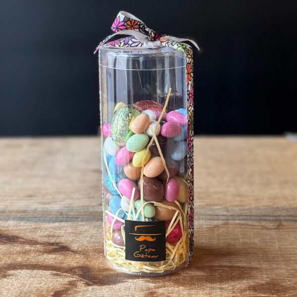 WhatsApp Image 2026-03-26 at 12.16.49 Œufs assortis praliné, nougatine, feuilleté, sucre 250g